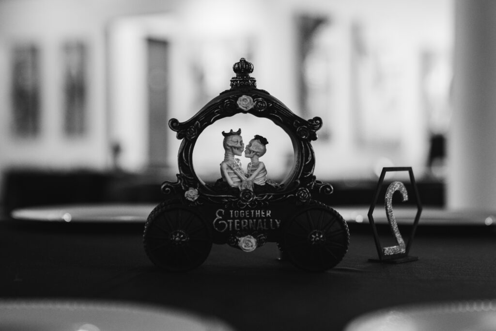 Louisville wedding photographer decor