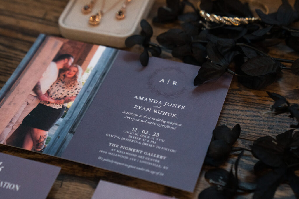 Louisville Wedding Photographer details