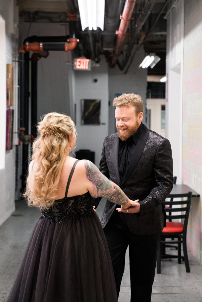 Louisville wedding photographer first look