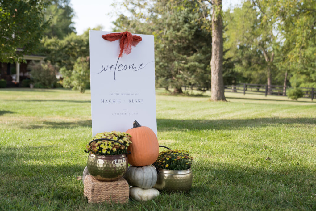 Fall kentucky wedding decor