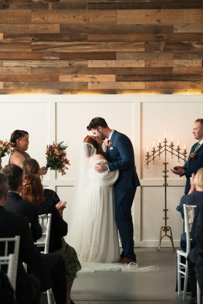 Lexington Kentucky Wedding First Kiss