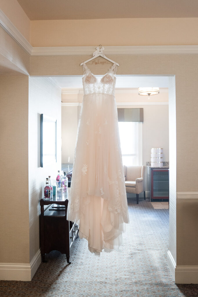 Louisville spring wedding dress
